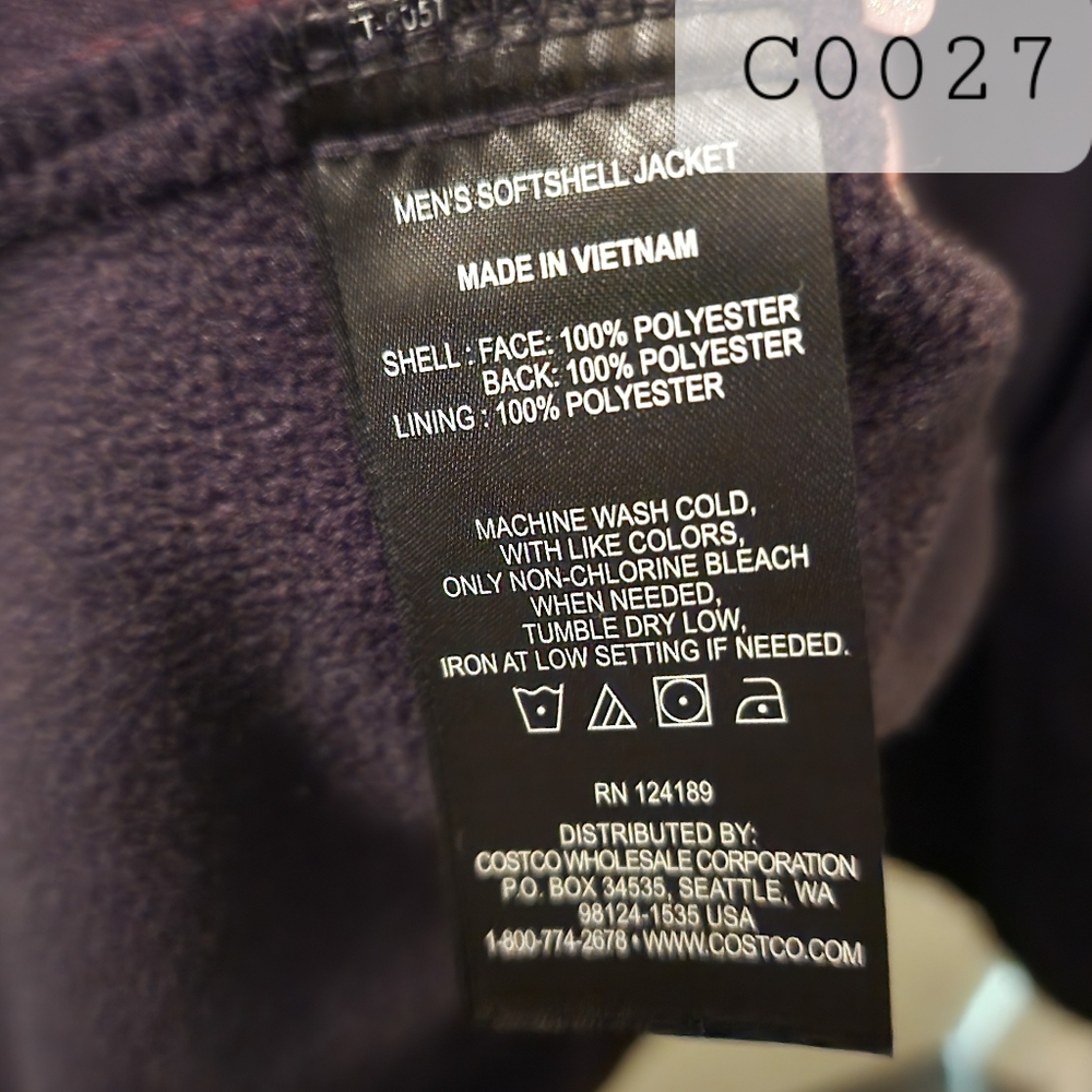 Kirkland Mens burgundy XXL soft shell jacket. Used good - Picture 7 of 7